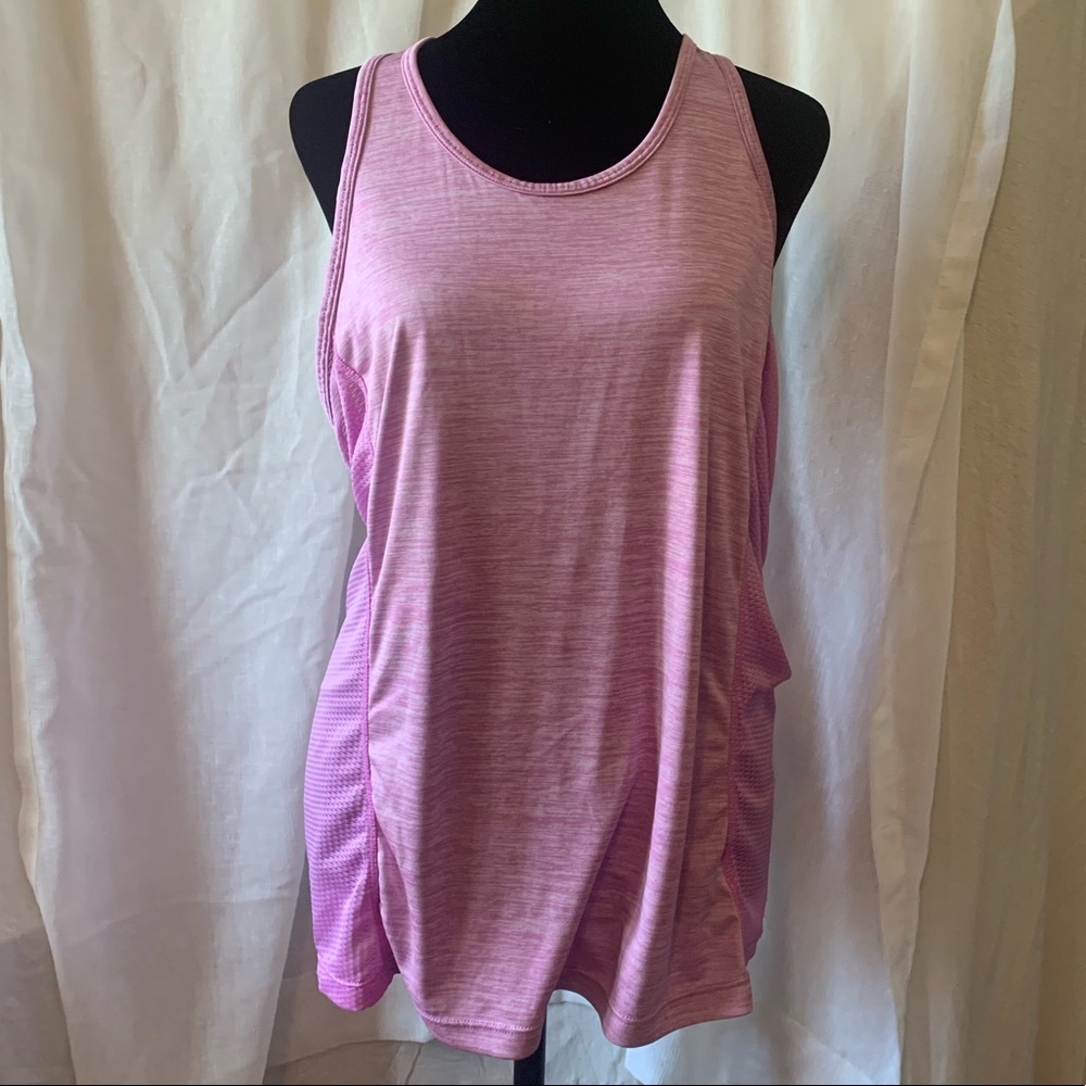 Reebok Athletic Top - Large